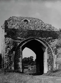 Priories: WEST ACRE PRIORY