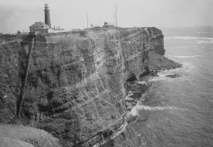 Helgoland: West coast of Helgoland with lighthouse
