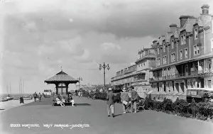 Worthing: West Parade, Worthing