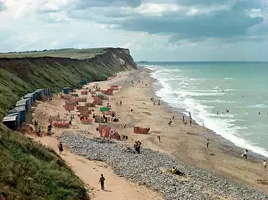 Runton: West Runton - The beach and cliffs