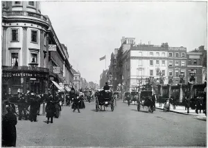 Cabs: The West Strand, London 1896