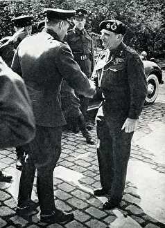Link: Western Allies link up with Russian Red Army, WW2