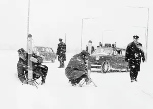 Linz: Western motorway is closed due to snowfall 1969