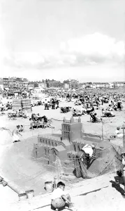 C1955: Weymouth, the Beach c1955