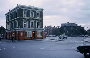 Wheatley: Wheatley Hotel