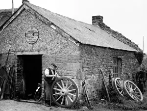 Wheelwright: WHEELWRIGHT'S BARN SHOP