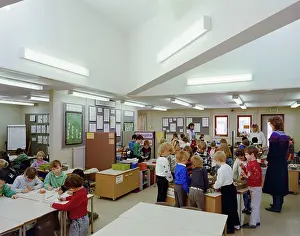 Template: Whingate Primary School, Whingate Road, Leeds