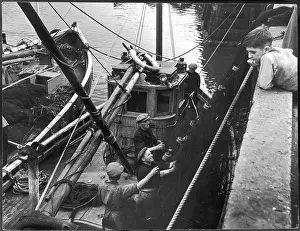 Leans: WHITBY FISHERMEN