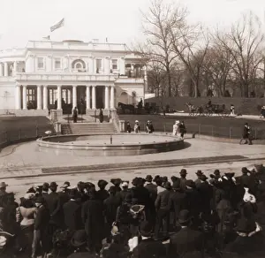 Longworth: The White House in Washington, D.C. as ?