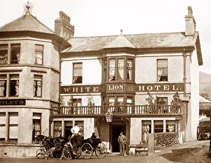Ambleside: White Lion Hotel, Ambleside
