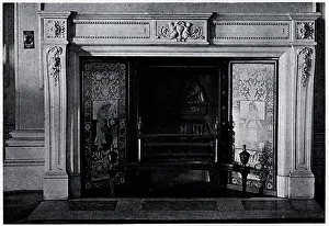 Mantlepiece: White Marble Mantlepiece