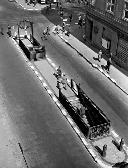Subway: White painted curbs due to the air-raid blackout, 1939