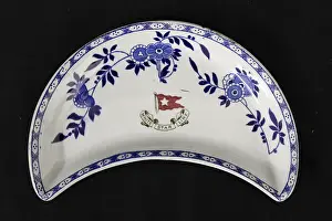 Delft: White Star Line - Delft pattern crescent dish