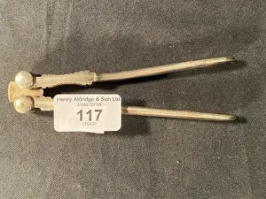 Elkington: White Star Line - Elkington plate nutcrackers