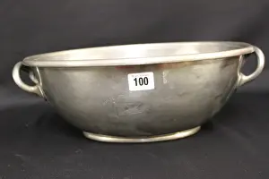 2ins: White Star Line - two handled serving dish