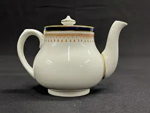 Cobalt: White Star Line, Minton First Class teapot in cobalt blue