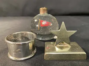 Burgee: White Star Line - napkin ring and two menu holders