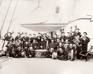 Onboard: White Star Line, RMS Teutonic launch, band
