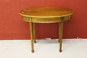 Tapering: White Star Line - SS Doric oval side table