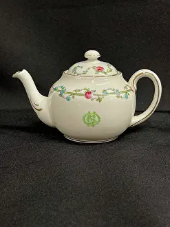 Stonier: White Star Line, Stonier OSNC Rose pattern teapot