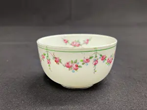 Stonier: White Star Line, Stonier rose pattern sugar bowl