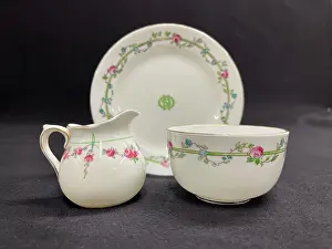 Stonier: White Star Line, Stonier rose pattern trio