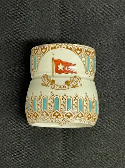 Stonier: White Star Line, Stonier Wisteria pattern egg cup