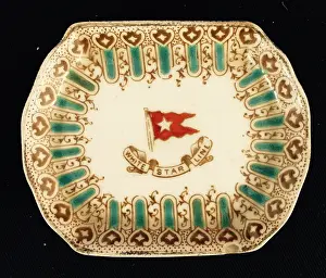 Chip: White Star Line - Wisteria pie dish