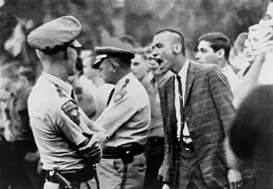 Enforcing: A White student shouts insults at United ?