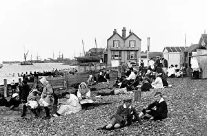 Whitstable: Whitstable Beach early 1900s