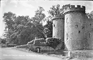 Shropshire: Whittington Castle