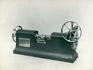 Millionth: Whitworth 'Millionth' measuring machine