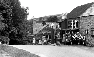 C1955: Widecombe in the Moor, Ye Old Forge c1955