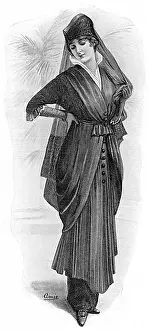Widowhood: A widow's mourning dress, WW1
