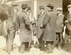 Brewer: Wilbur (centre) and Orville Wright