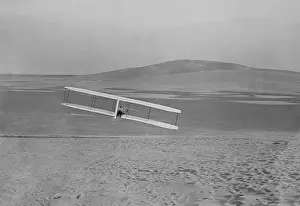 Ppprs: Wilbur Wright 1867-1912 making a right turn ?