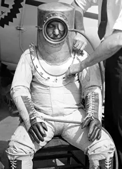 Wiley: Wiley Post in stratosphere suit for future ?