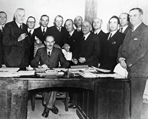Erhard: Wilhelm Hoegner and the first post-war cabinet in Bavaria