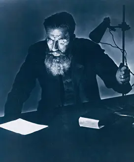 Detected: Wilhelm Roentgen, German Physicist