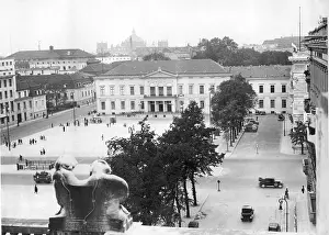 Enlightenment: Wilhelmplatz in Berlin, 1936