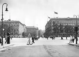 Hairdresser: Wilhelmplatz in Berlin, 1937