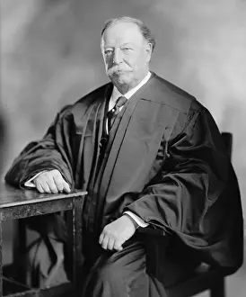 Justices: William Howard Taft (1857-1930), tenth Chief ?