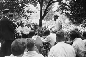 Darrow: William Jennings Bryan (seated) interrogated by