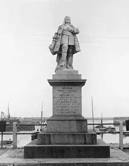 William of Orange (King William III), statue, Brixham, Devon