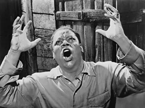 Warfield: William Warfield singing during broadcast performance
