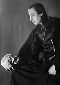 Mannheim: Willy Birgel in Hamlet, 1936