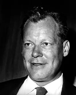 Portrat: Willy Brandt