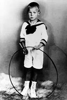 Hoop: Willy Brandt as a child
