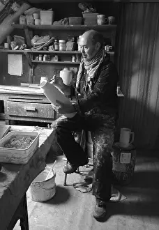 Galloway: Wilson Lochhead, studio potter, Kirkcudbright