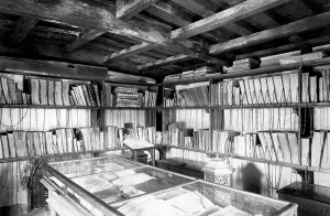 Wimborne: Wimborne, the Minster, the Chained Library 1899
